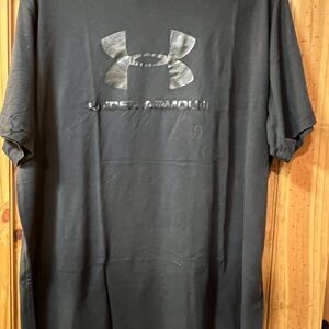 Under Armour Men's Black Tee with Black Logo